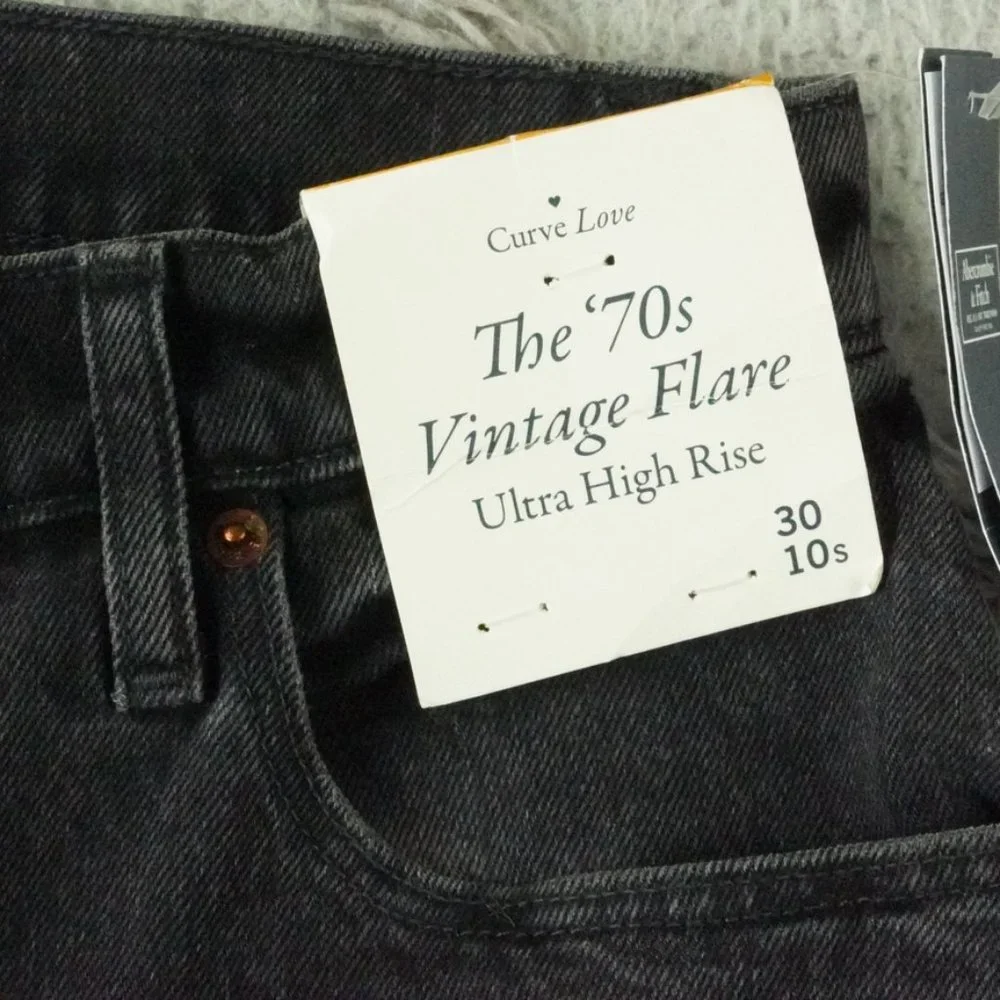 Abercrombie & Fitch 70s Vintage Flare Leg Jeans Curve Love Womens 30 Black Denim - Picture 3 of 9